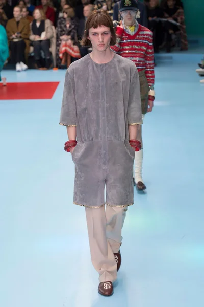 Look 73